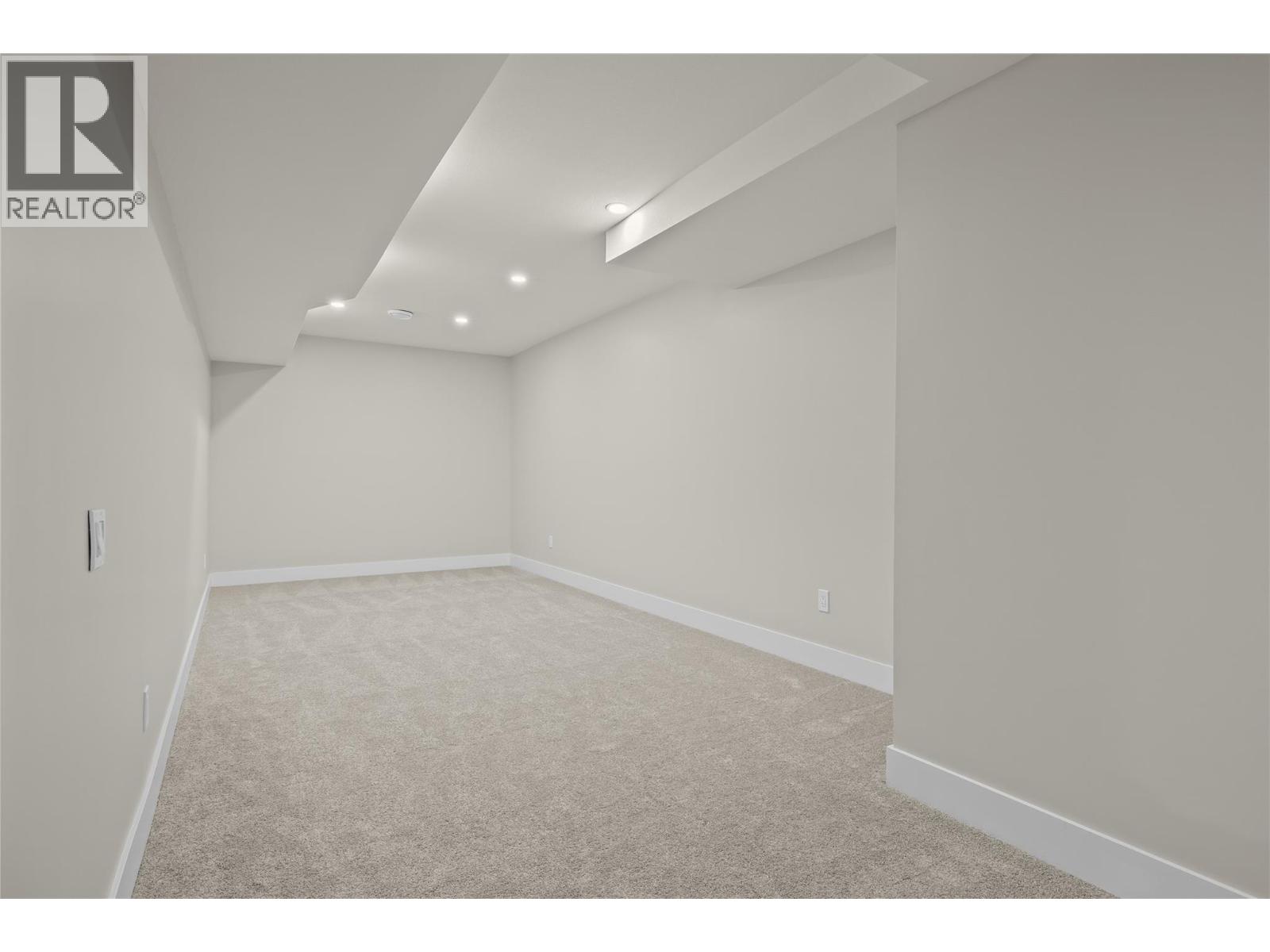 3804 Siringo Lane