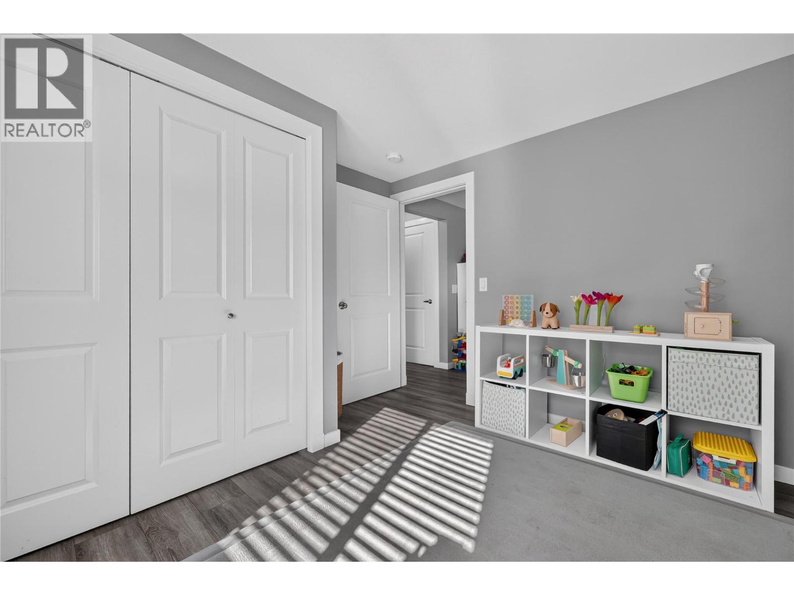 3381 Village Green Way Unit# 36