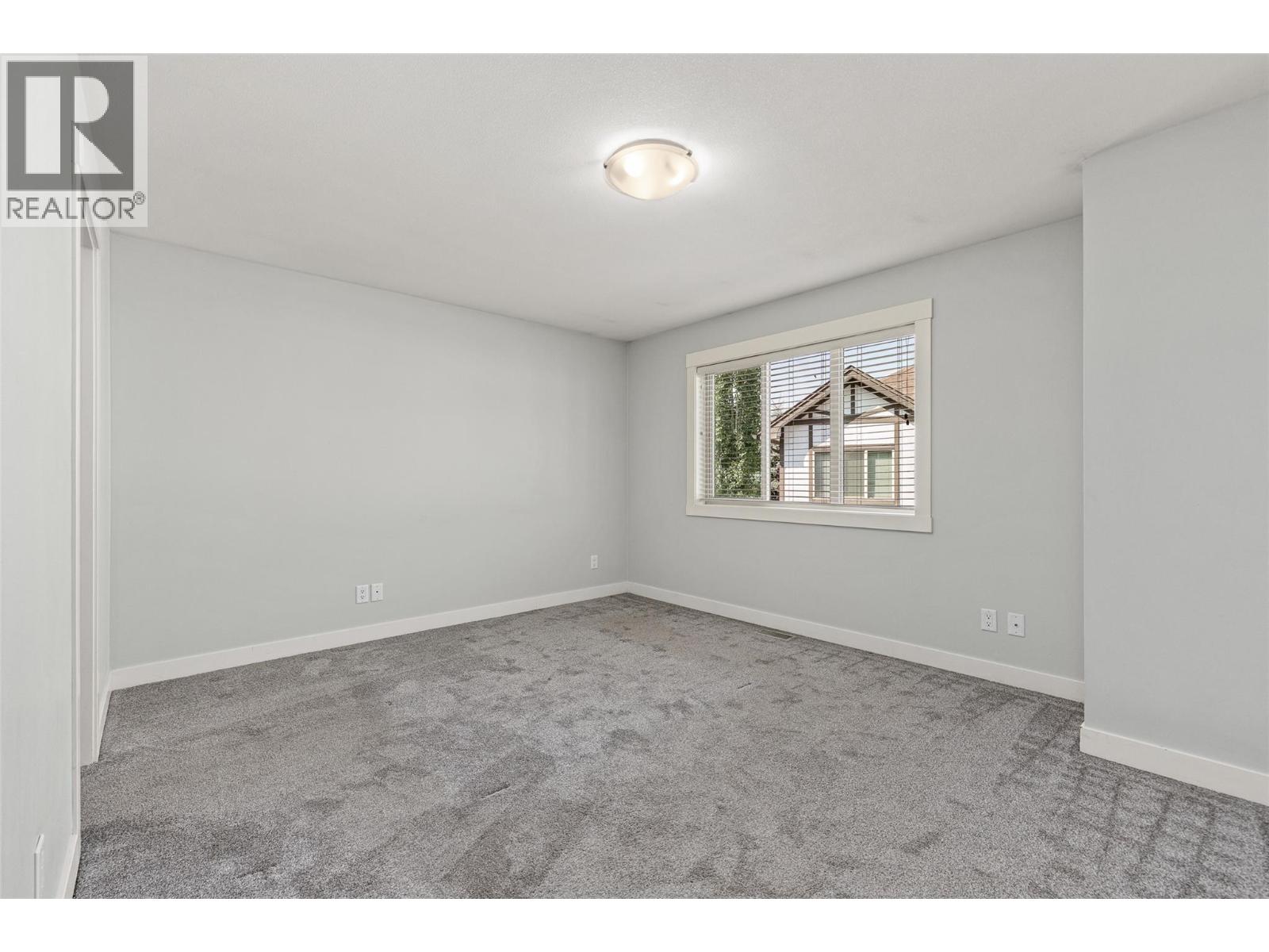 1651 Lynrick Road Unit# 105
