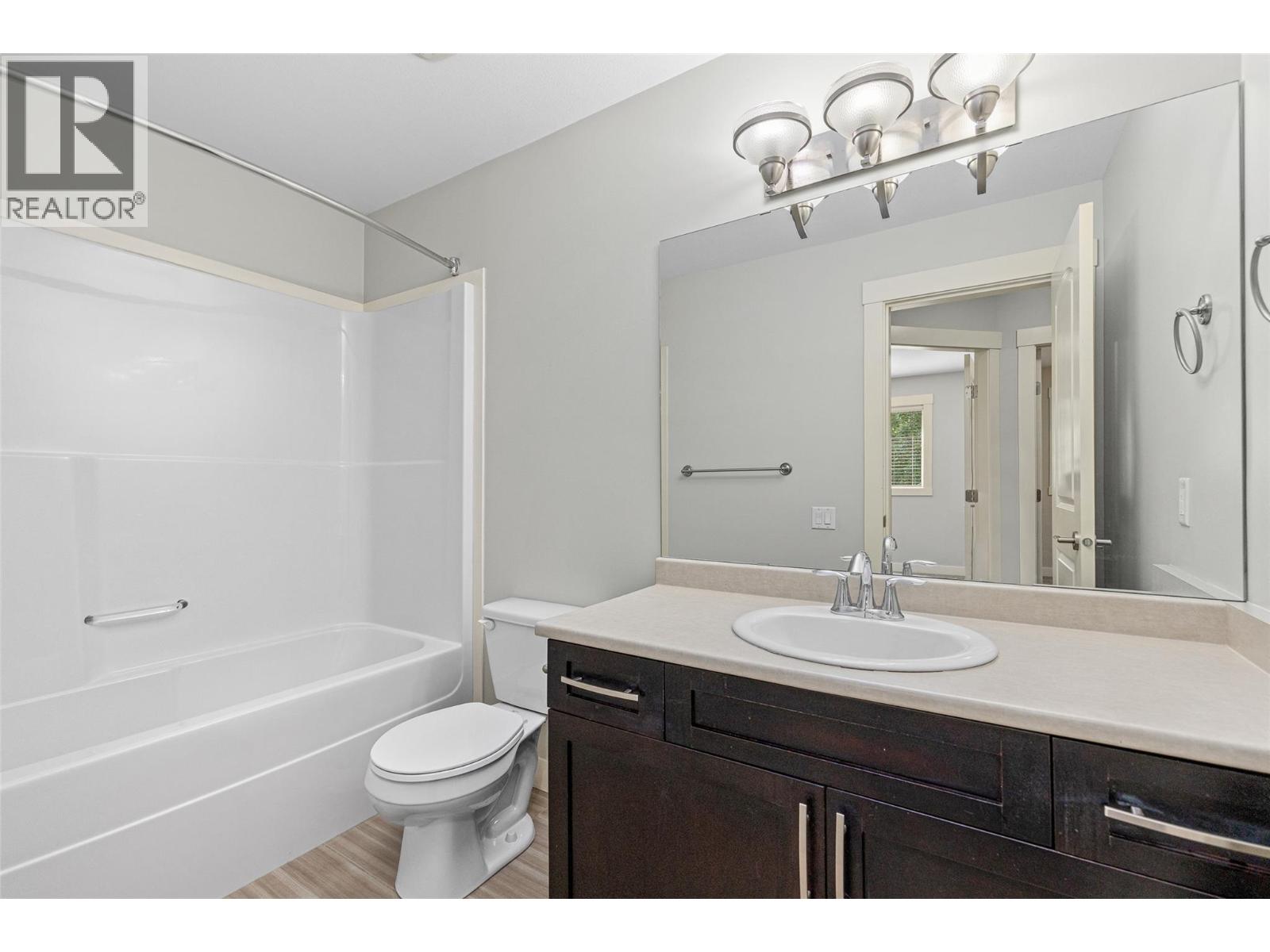 1651 Lynrick Road Unit# 105