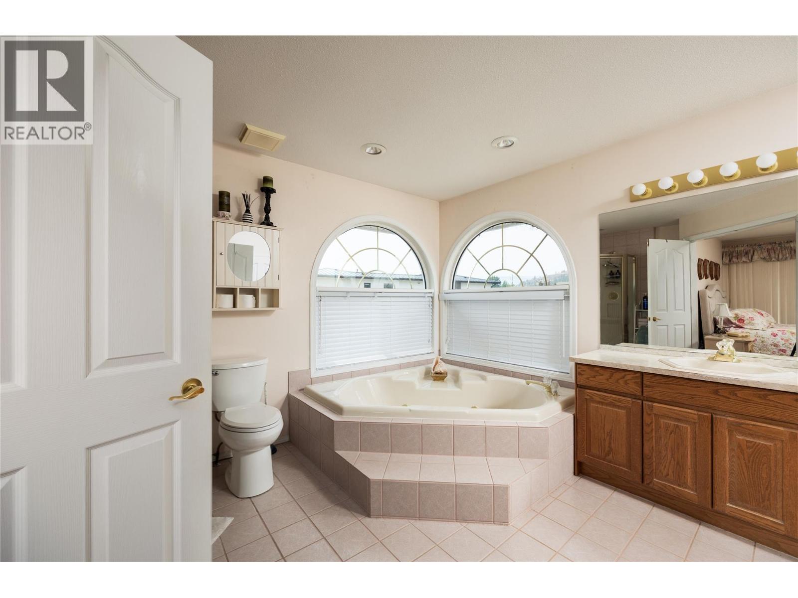 1339 Green Bay Road