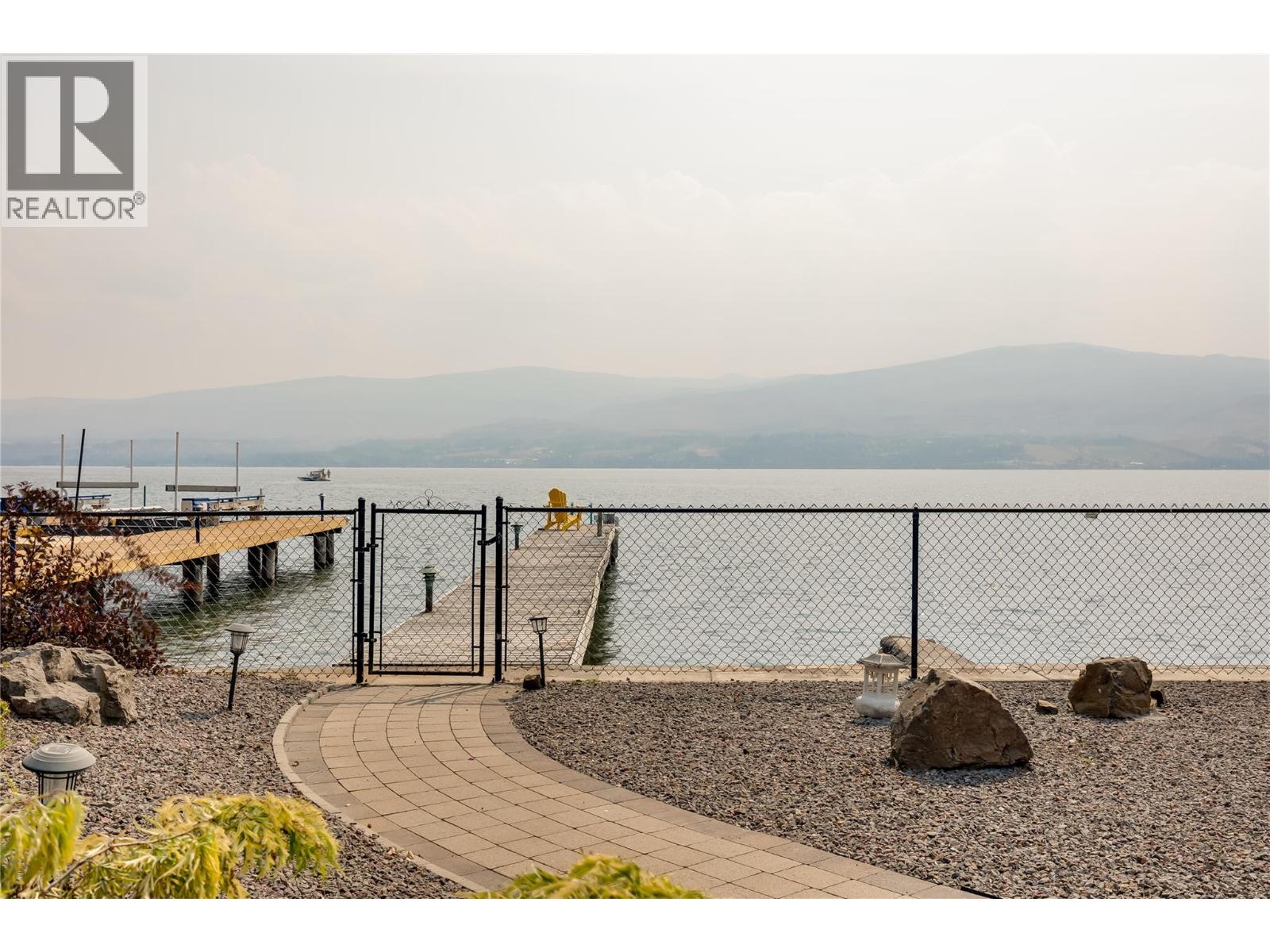 1339 Green Bay Road