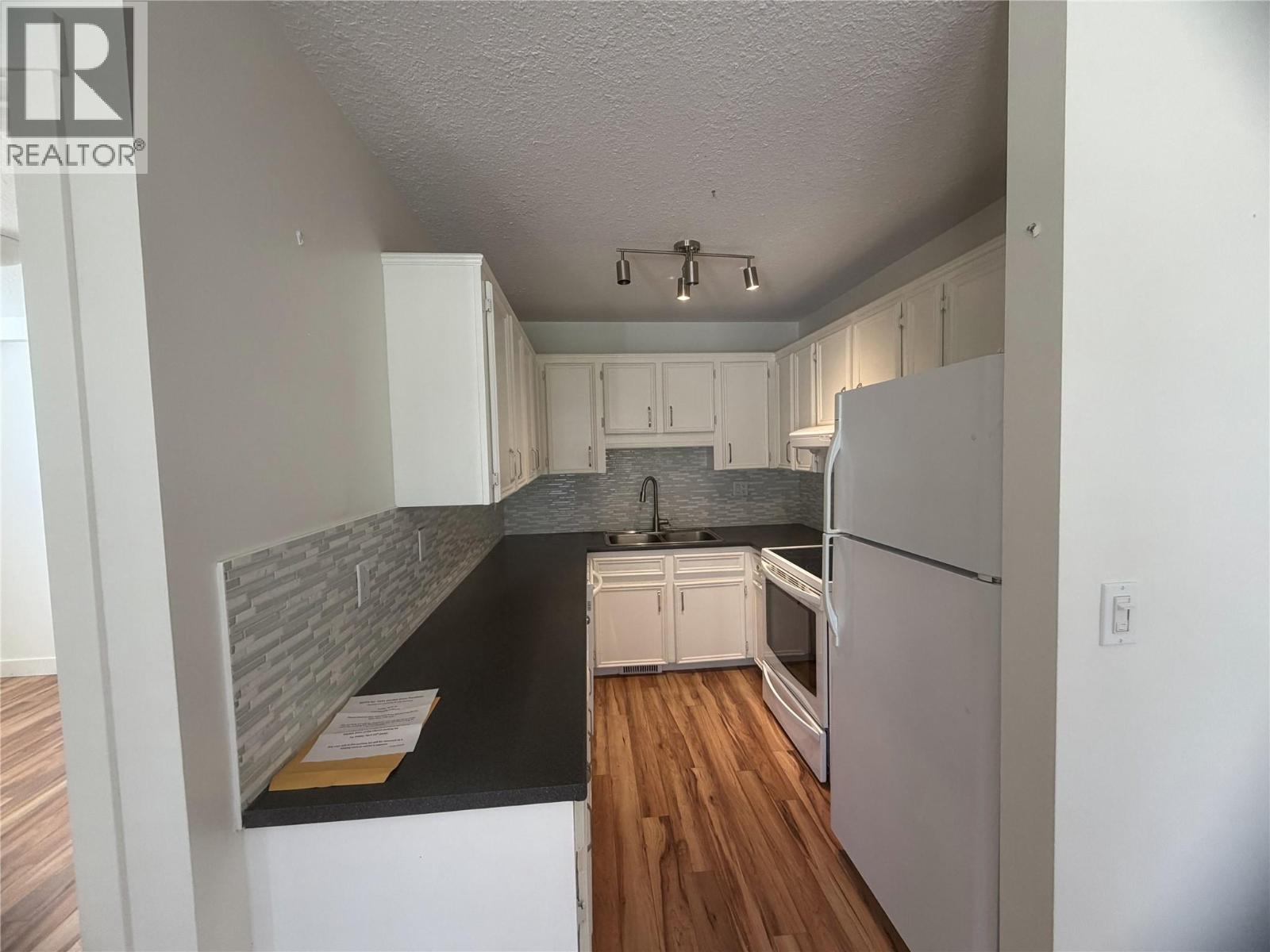 3155 Gordon Drive Unit# 304