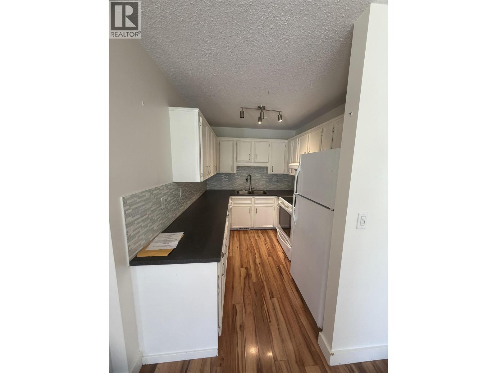 3155 Gordon Drive Unit# 304