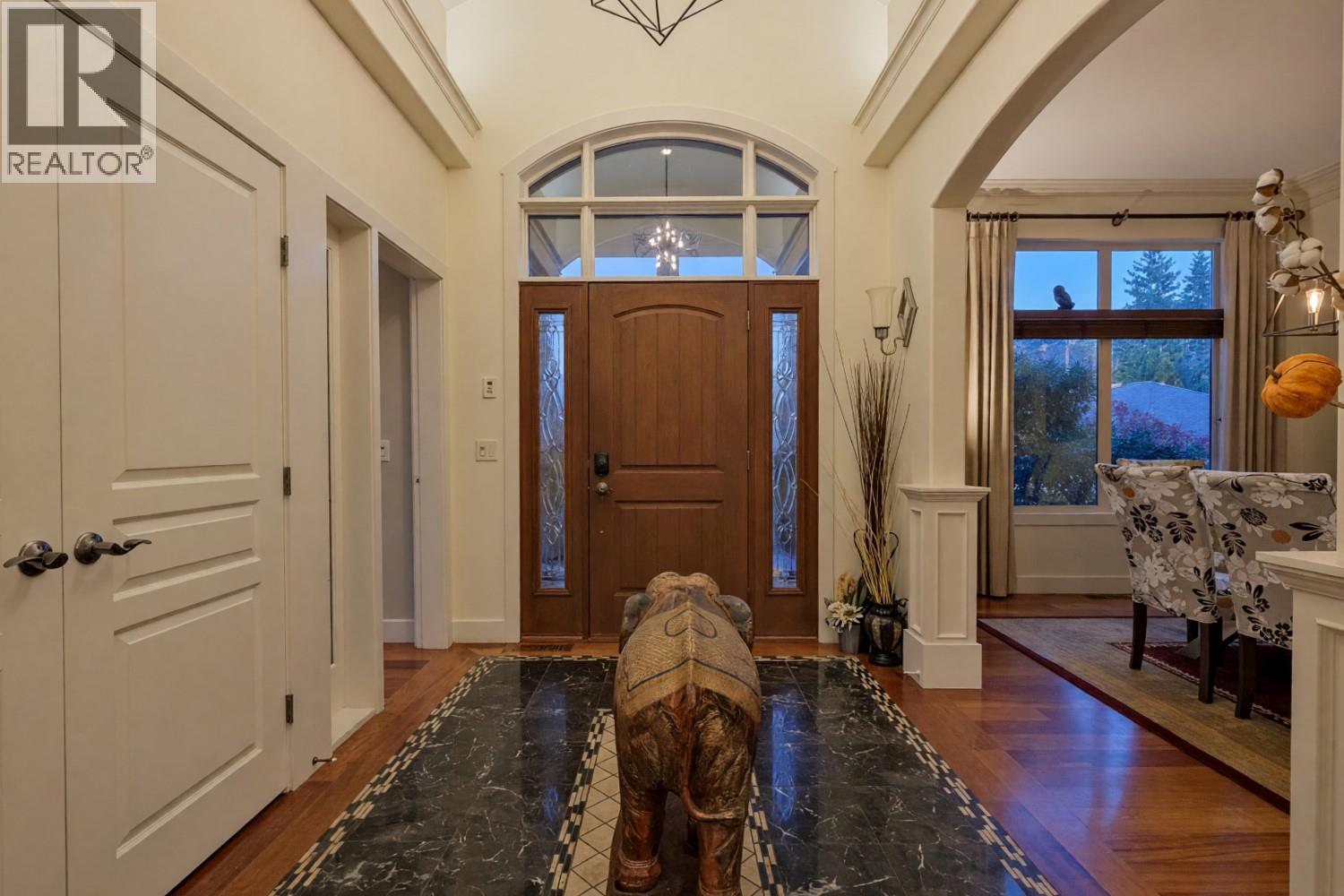 3420 Camelback Drive