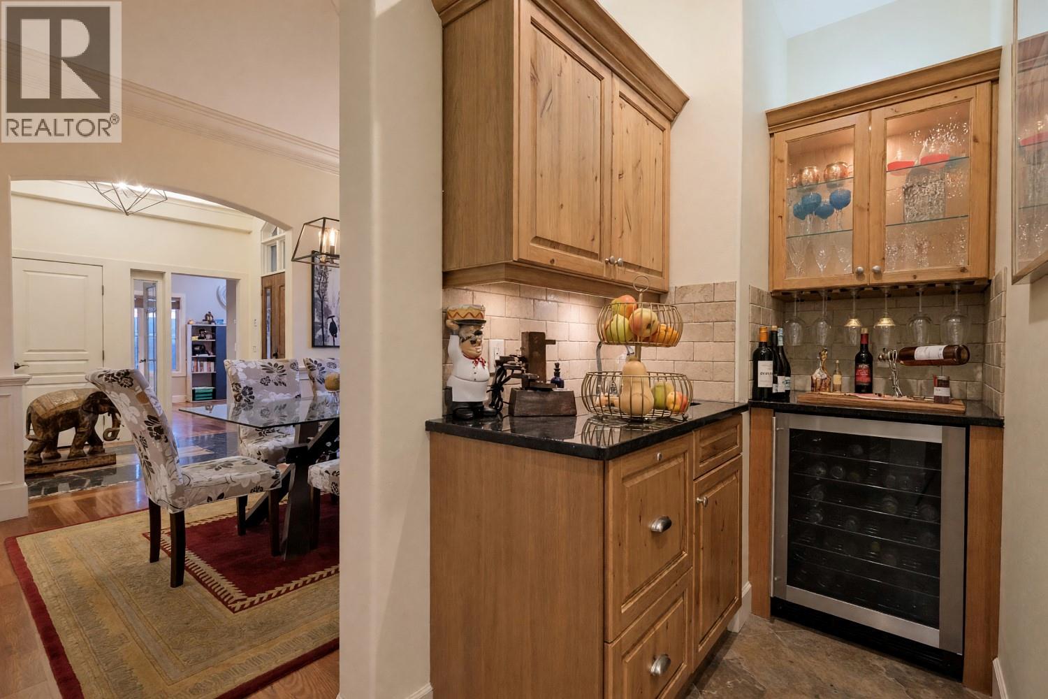 3420 Camelback Drive