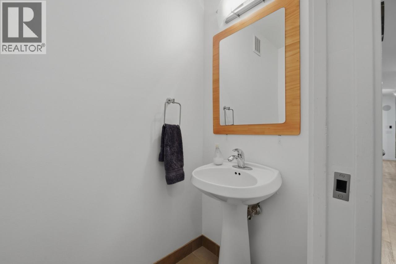 445 Sarsons Road
