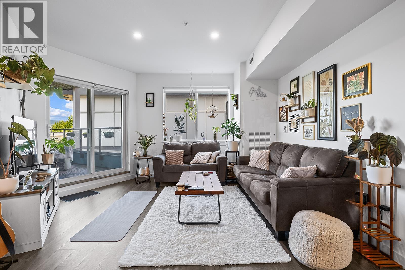 3630 Mission Springs Drive Unit# 305 Lot# 86