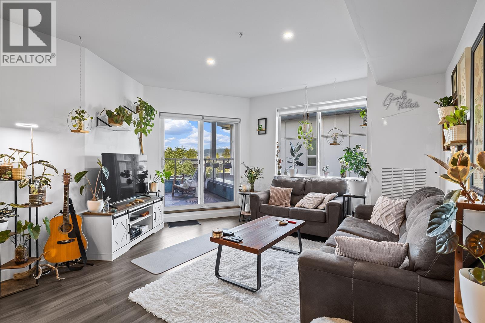 3630 Mission Springs Drive Unit# 305 Lot# 86