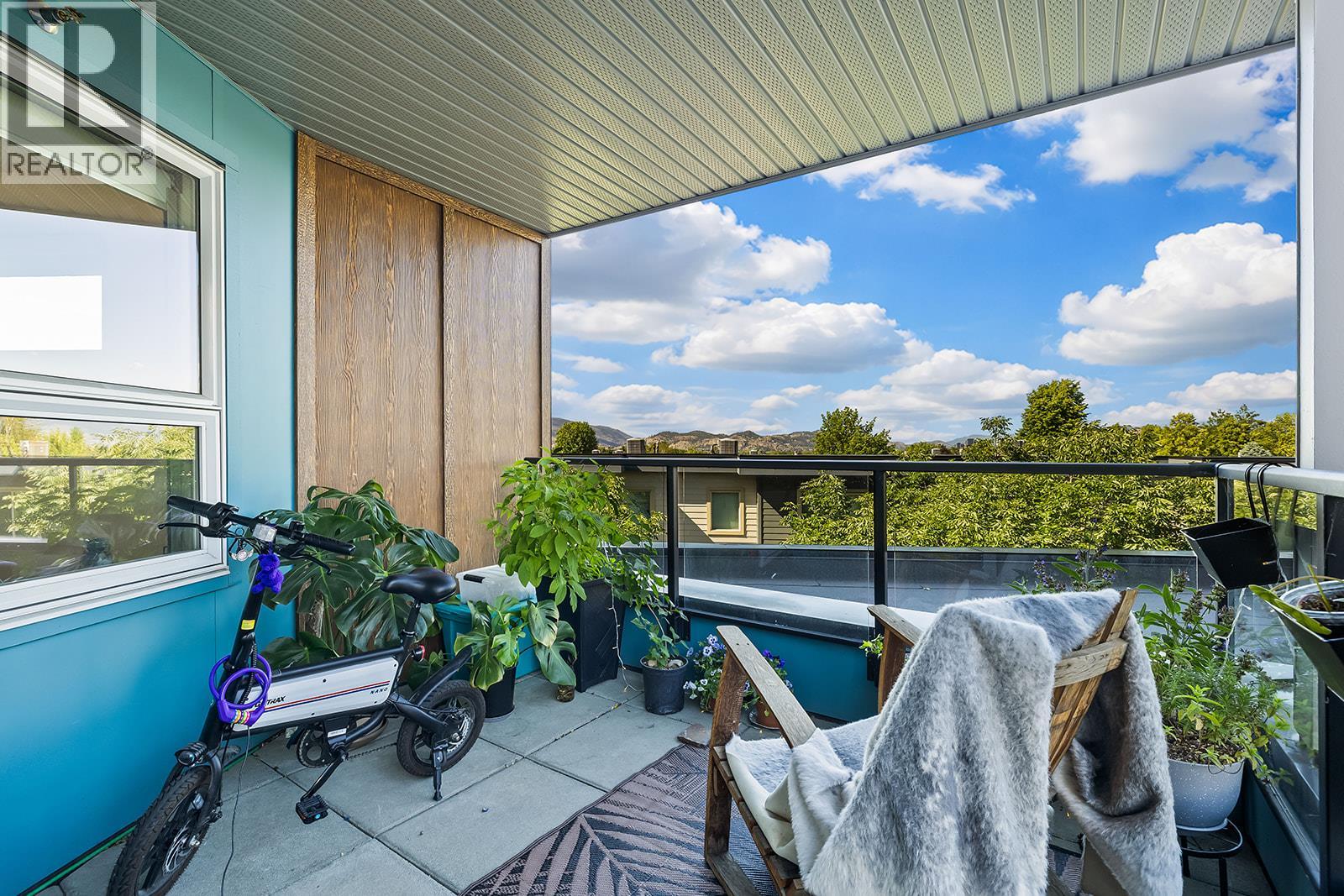 3630 Mission Springs Drive Unit# 305 Lot# 86