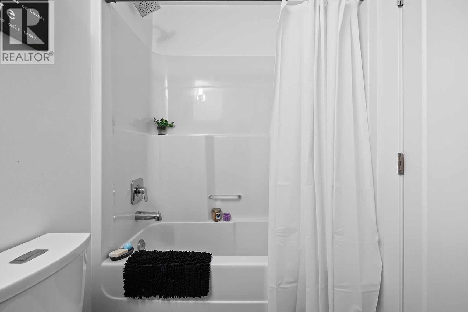 3630 Mission Springs Drive Unit# 305 Lot# 86