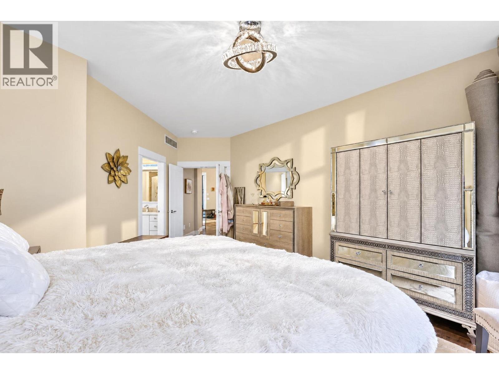 3109 Capistrano Court