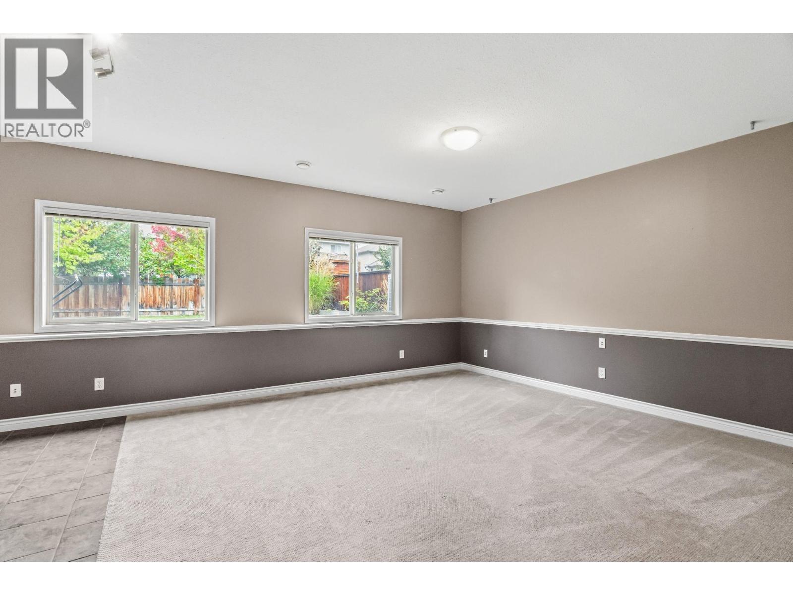 534 South Crest Drive
