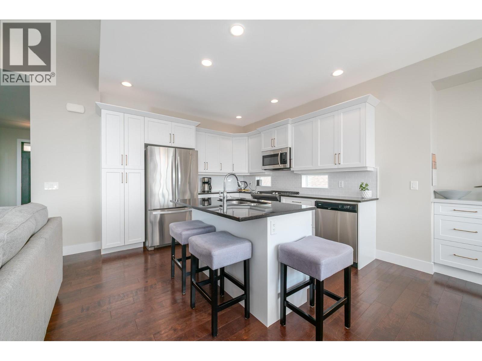 2420 Tallus Heights Drive
