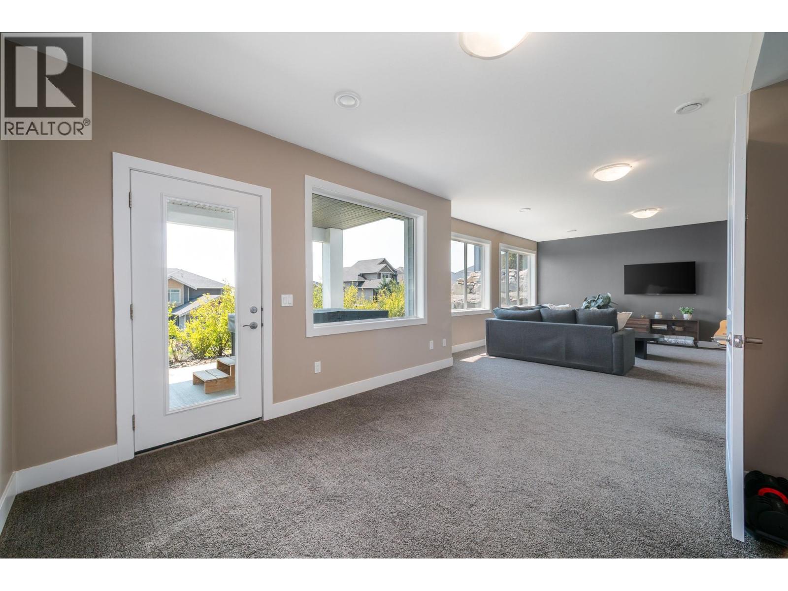 2420 Tallus Heights Drive