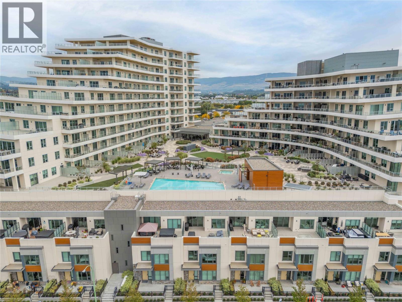 3300 Lakeshore Road Unit# 410