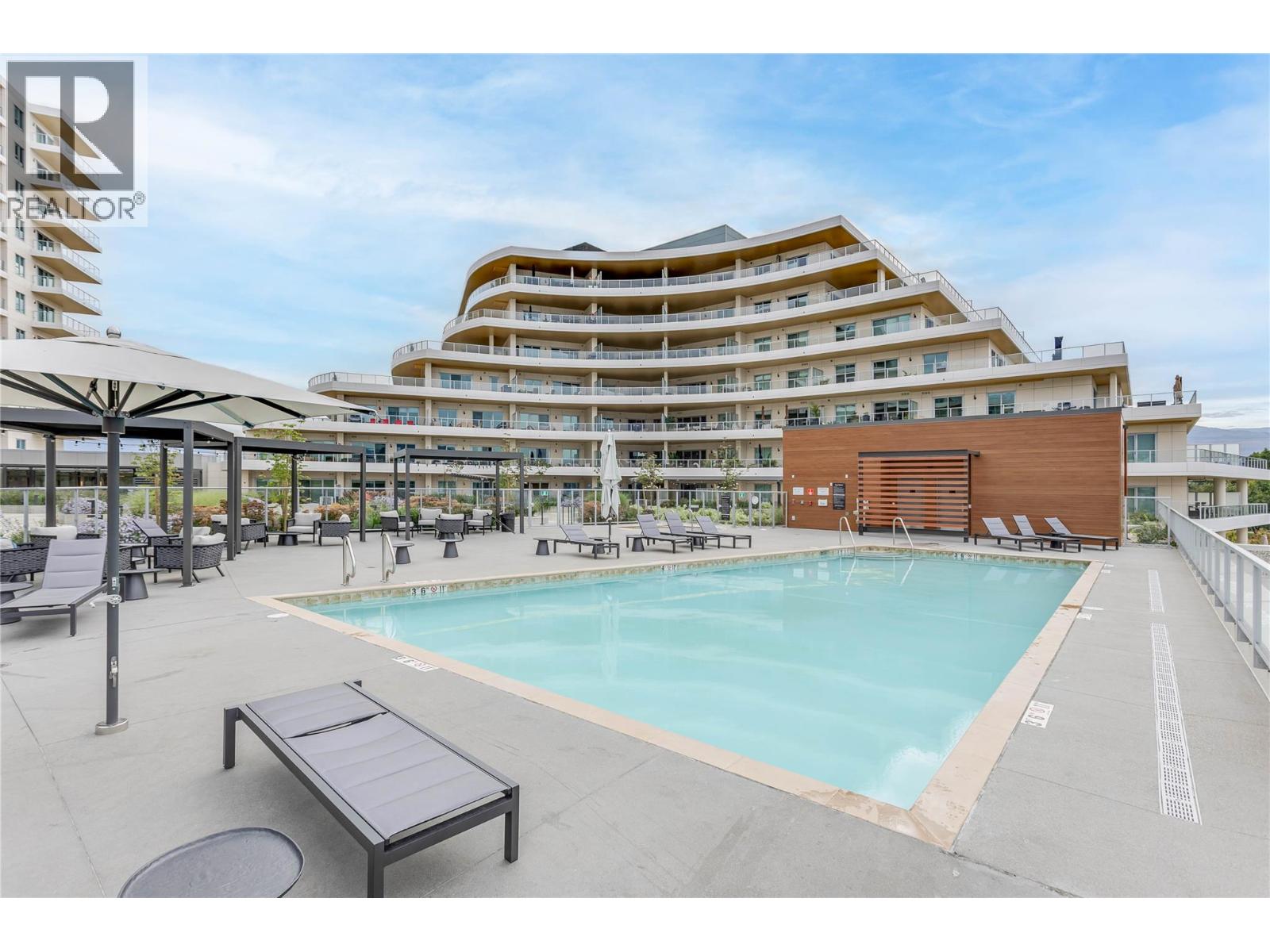 3300 Lakeshore Road Unit# 615