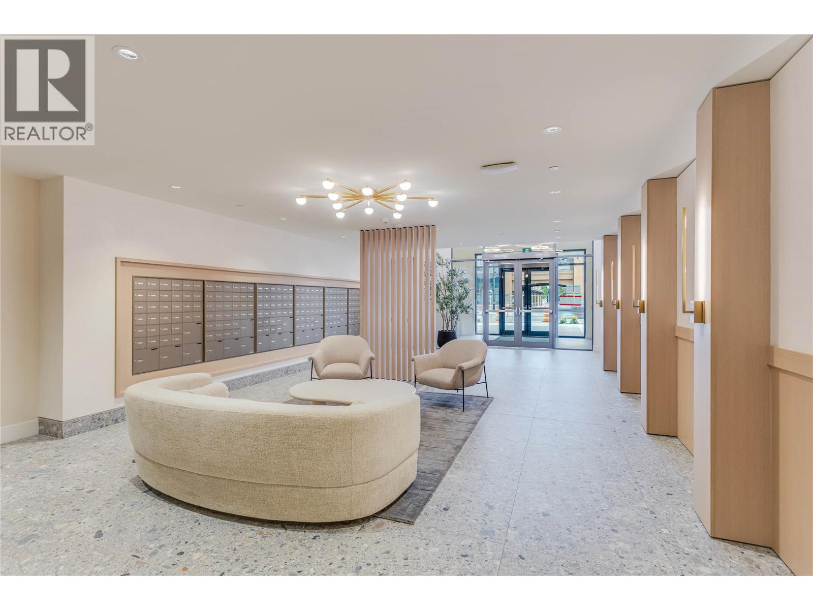 3300 Lakeshore Road Unit# 615