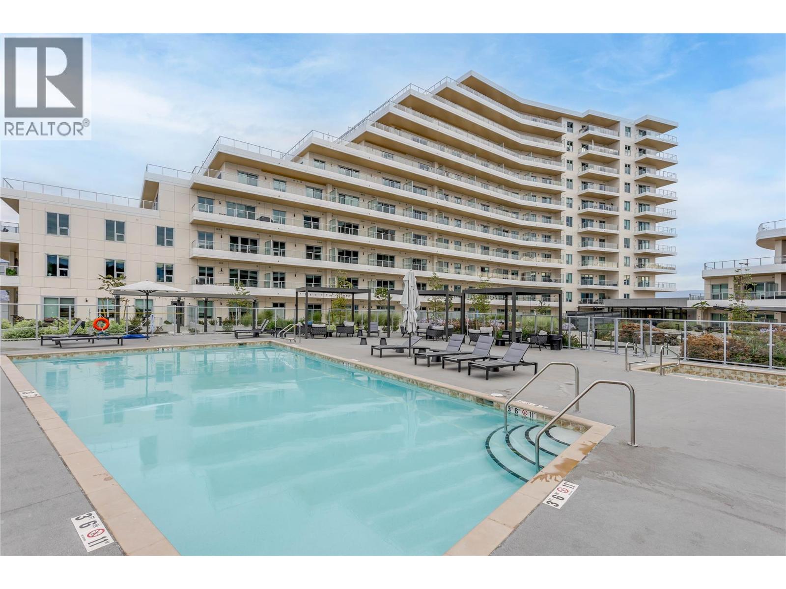 3300 Lakeshore Road Unit# 615