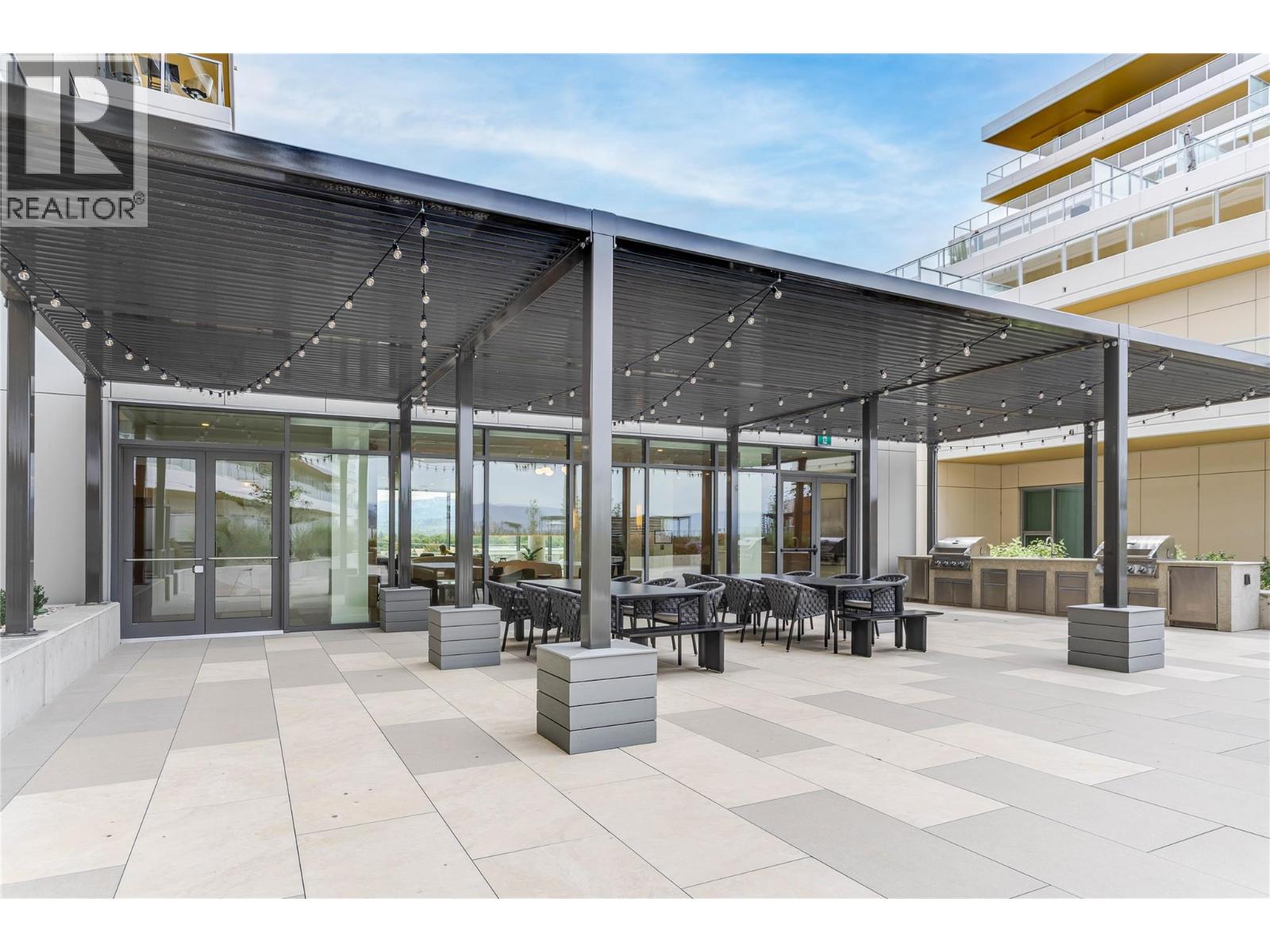 3300 Lakeshore Road Unit# 615