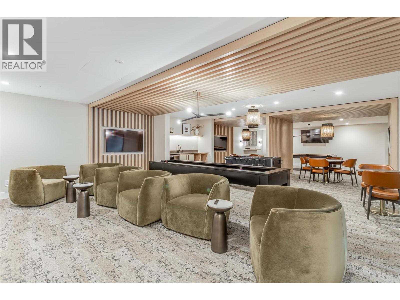 3300 Lakeshore Road Unit# 615