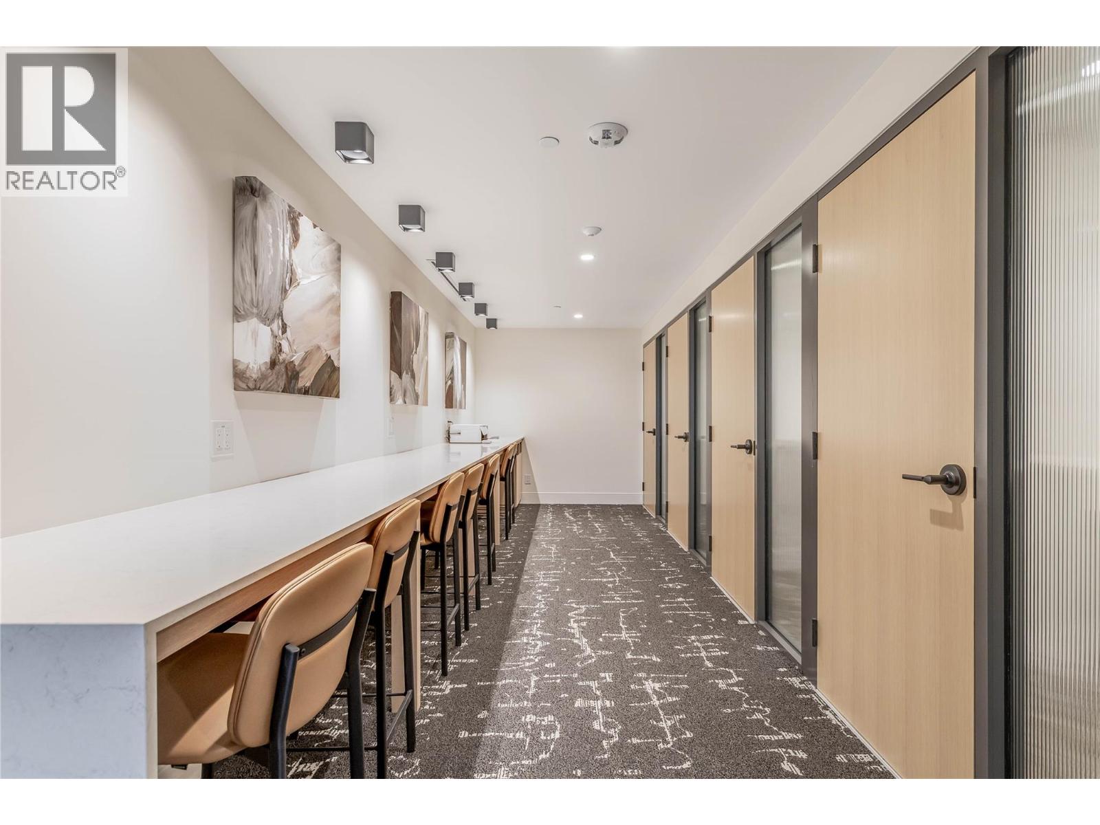 3300 Lakeshore Road Unit# 615