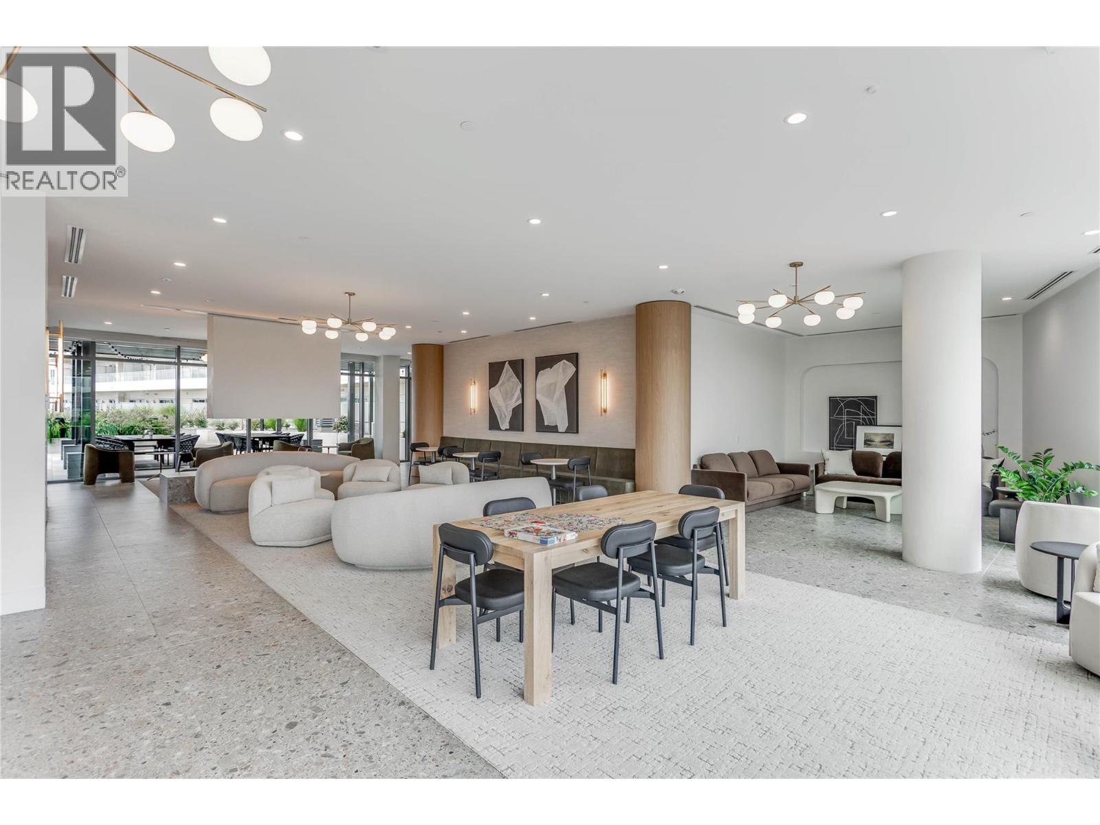 3300 Lakeshore Road Unit# 615