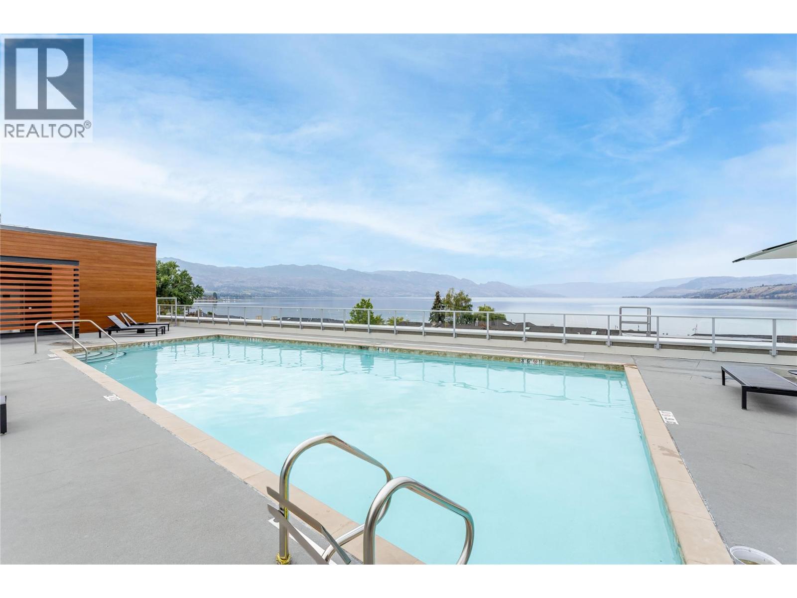 3300 Lakeshore Road Unit# 615