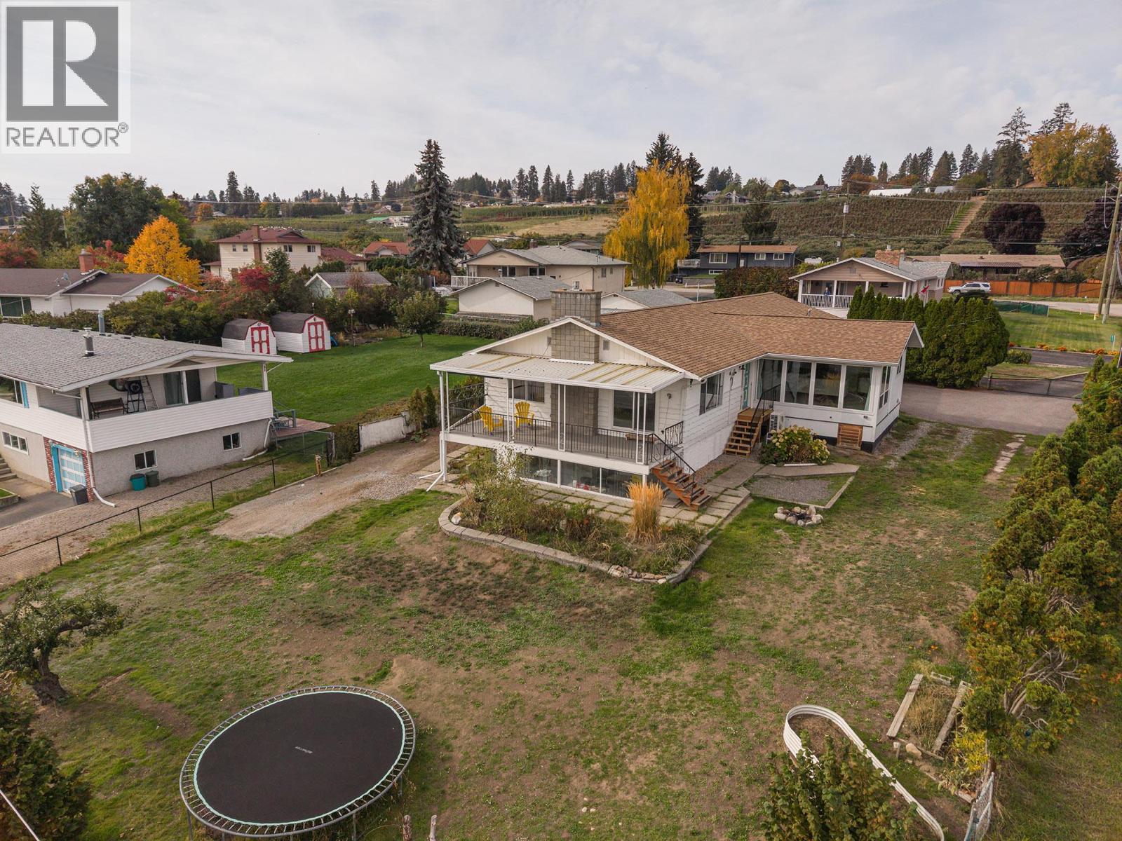 2575 Robinson Road