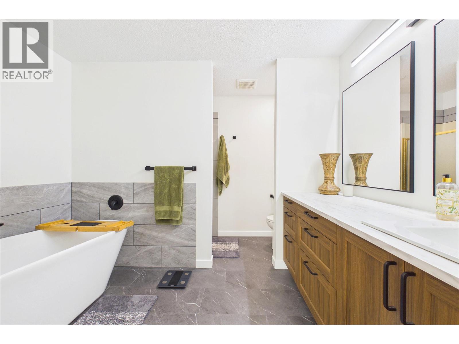 1995 Burtch Road Unit# 162