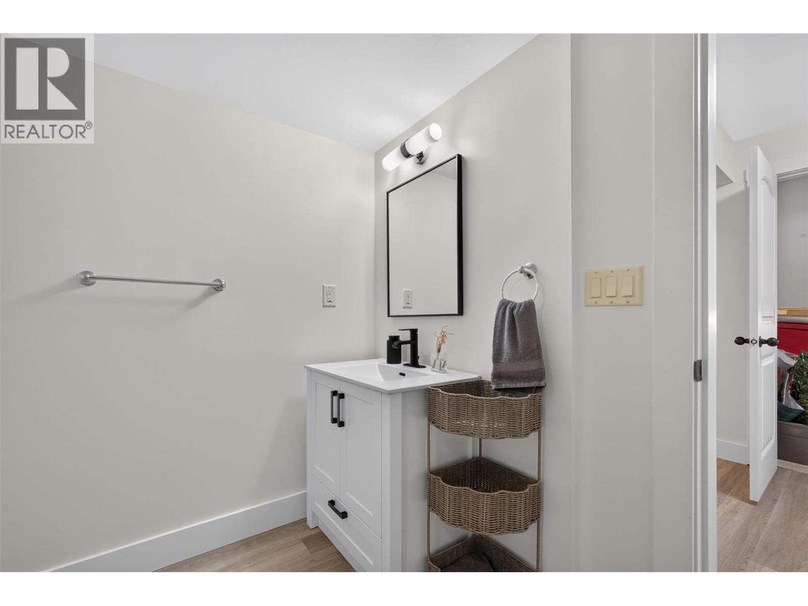 5507 Lee Lane