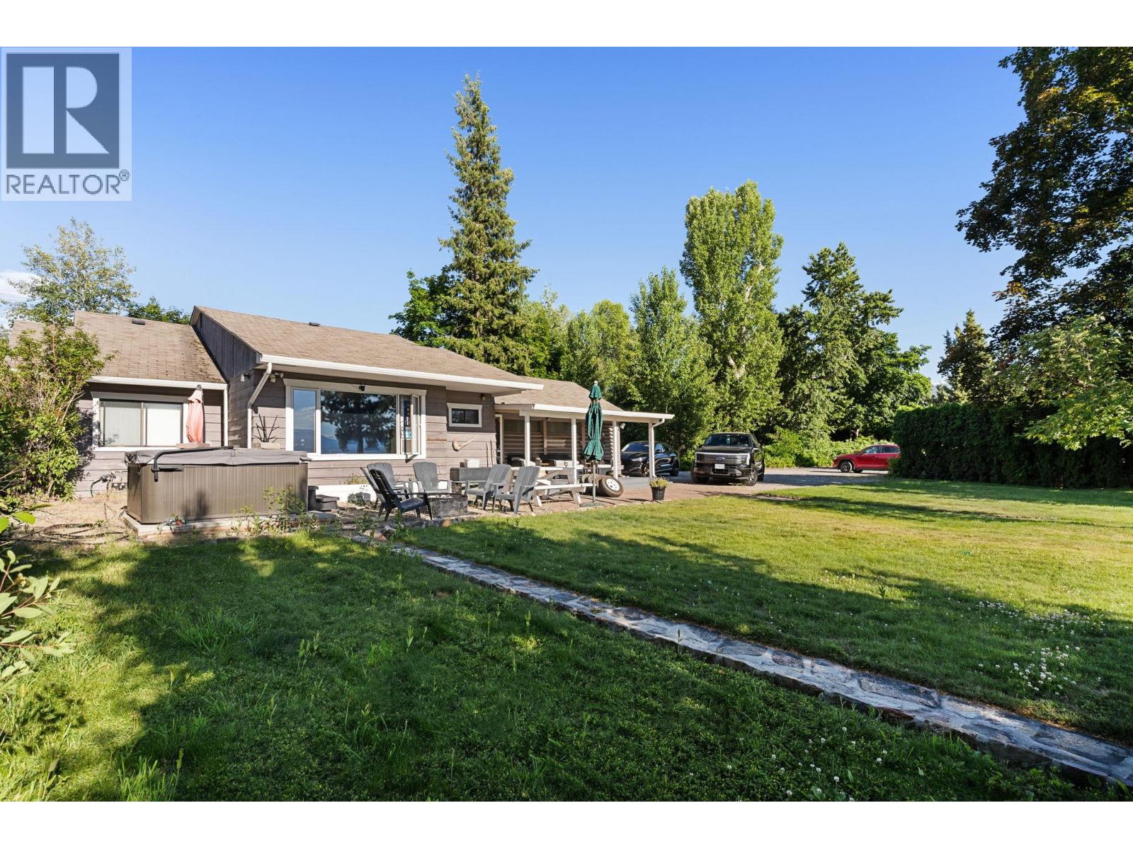 4164 Lakeshore Road
