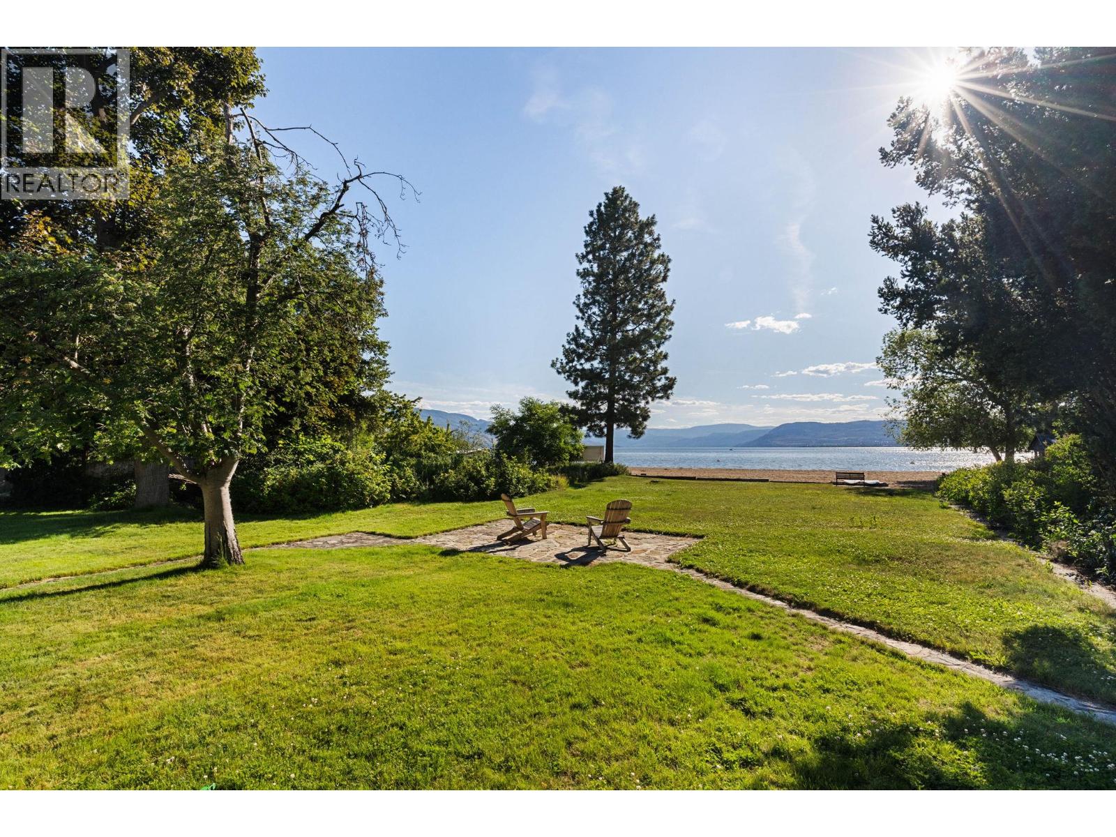 4164 Lakeshore Road