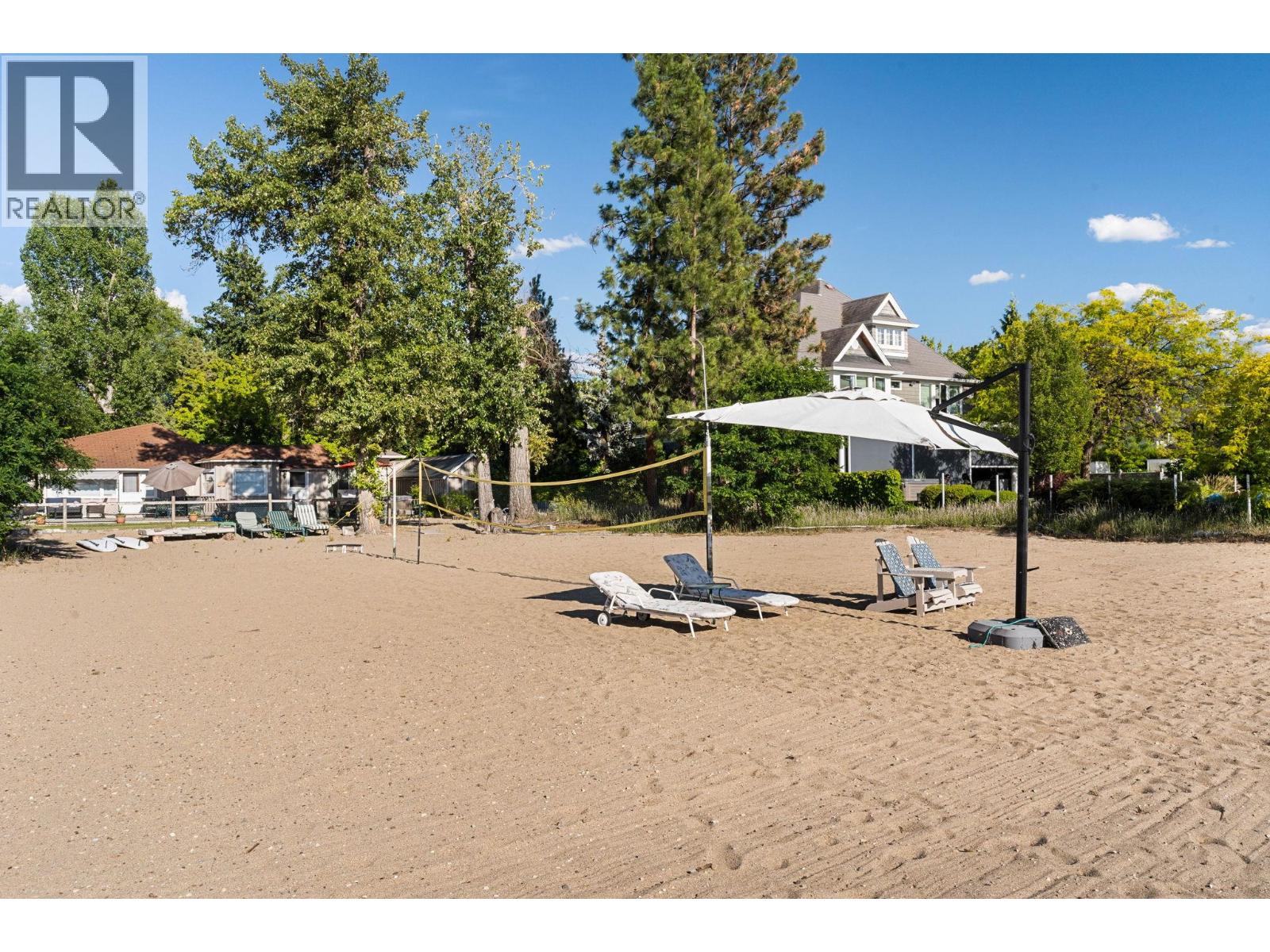 4164 Lakeshore Road