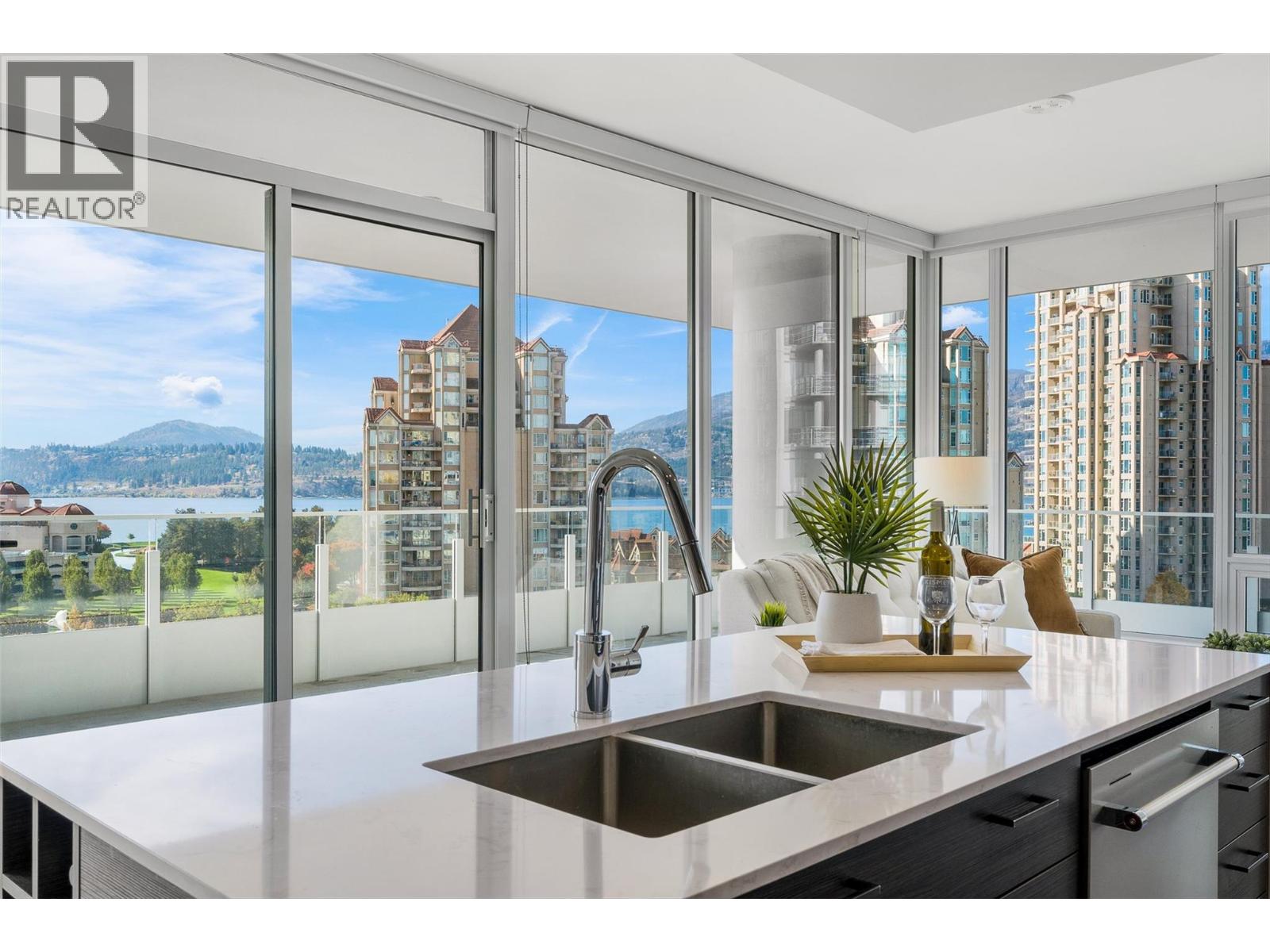 1181 Sunset Drive Unit# 807