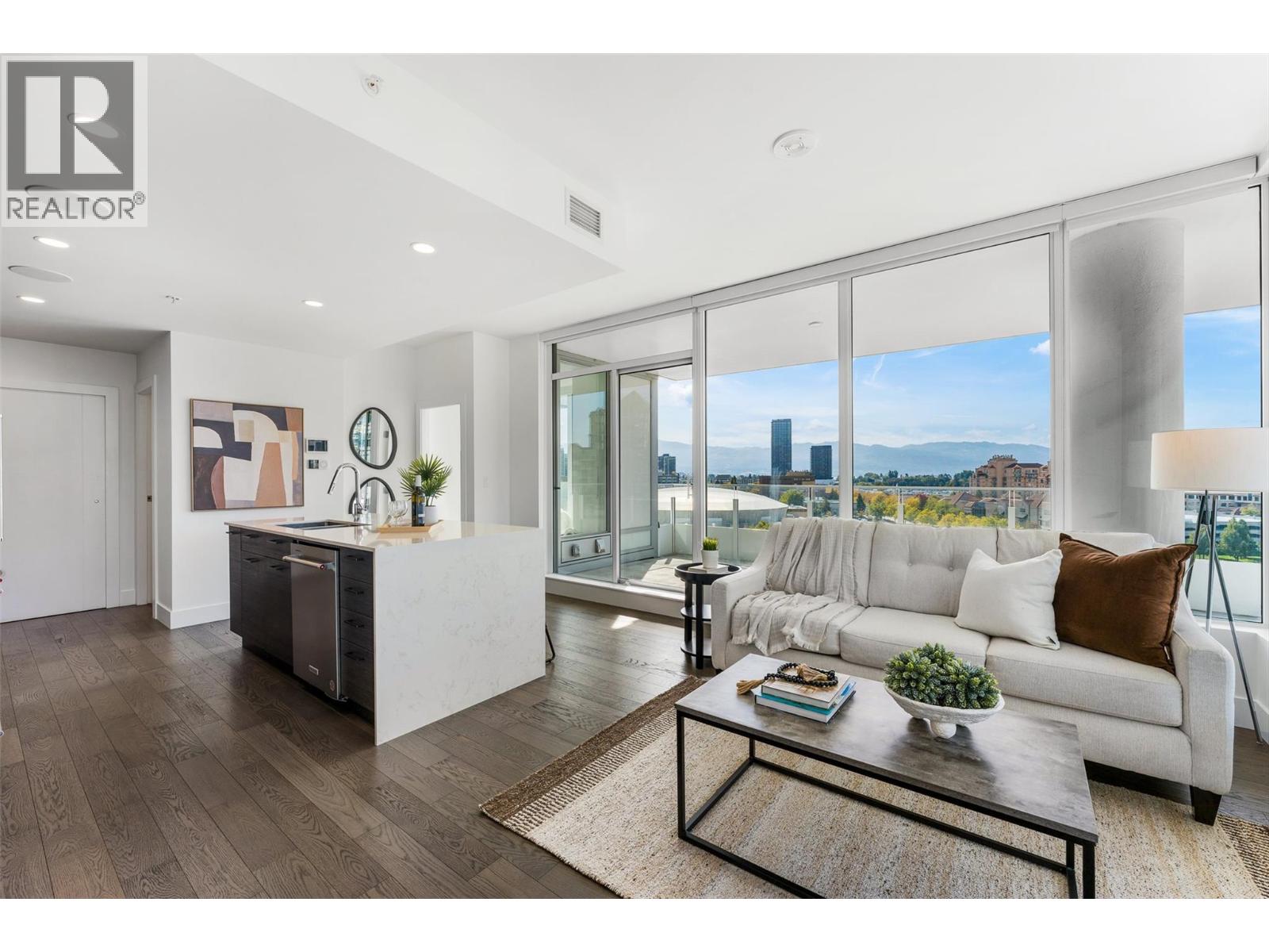 1181 Sunset Drive Unit# 807