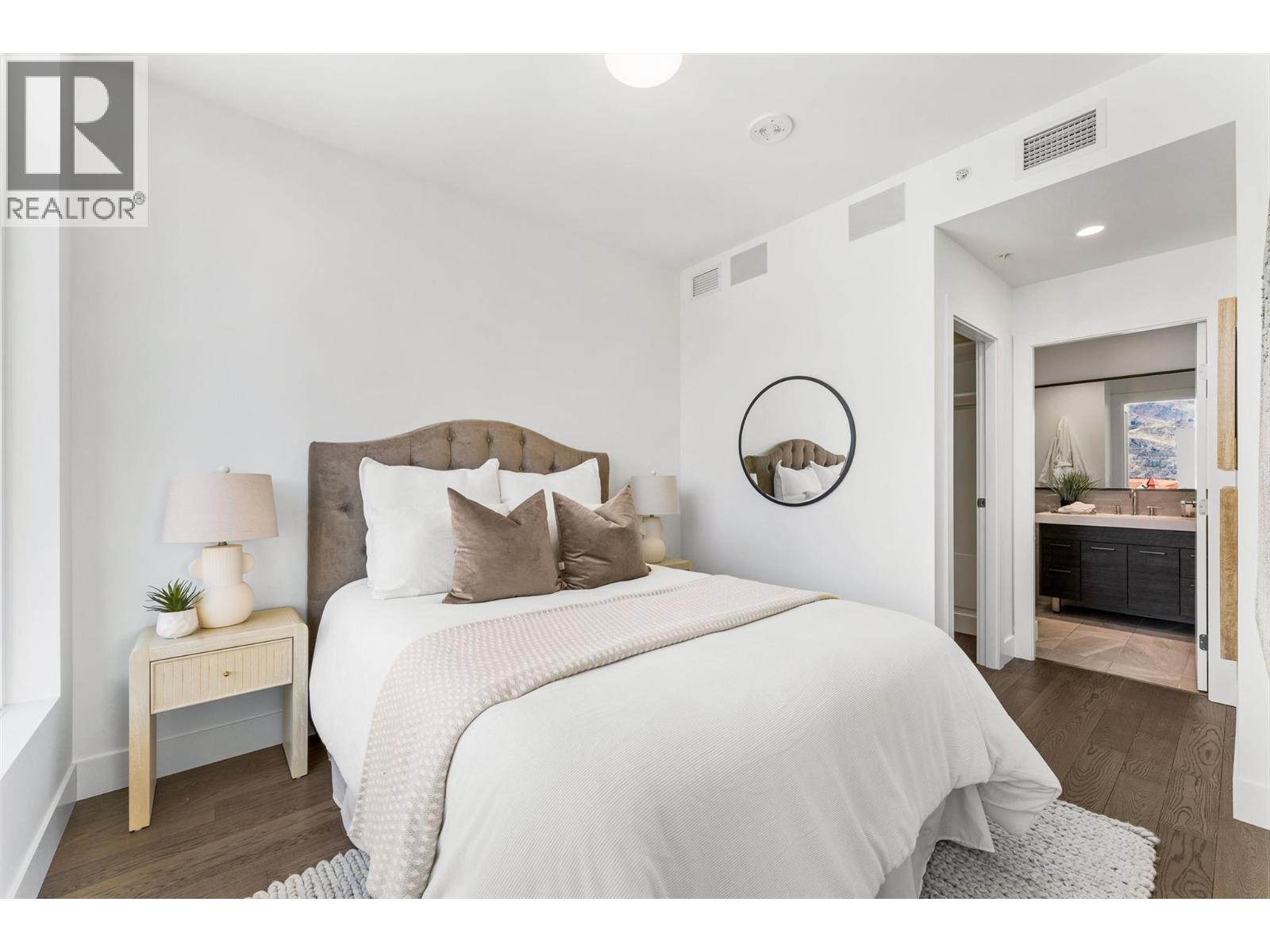 1181 Sunset Drive Unit# 807