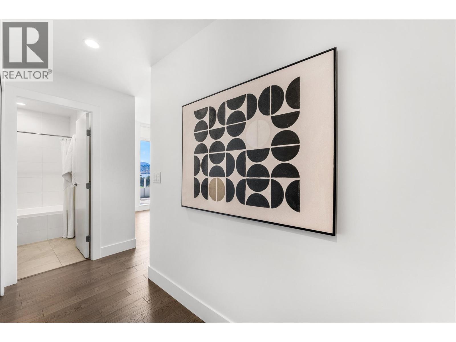 1181 Sunset Drive Unit# 807