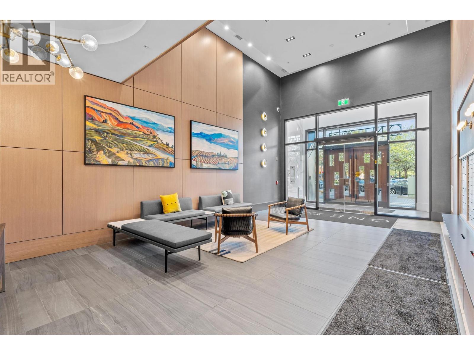 1181 Sunset Drive Unit# 807