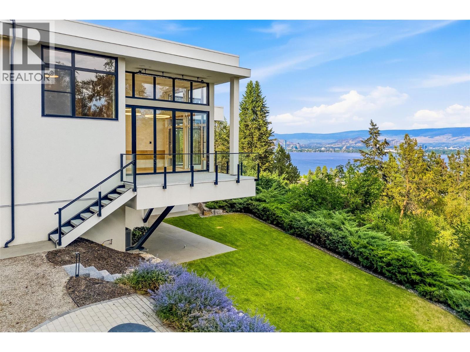 2843 Lakeridge Road