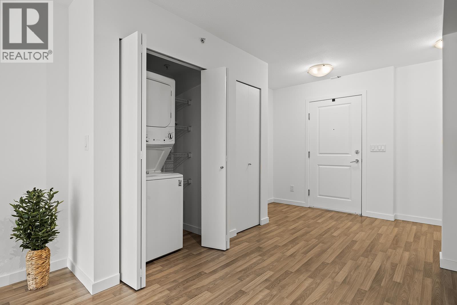 547 Yates Road Unit# 405