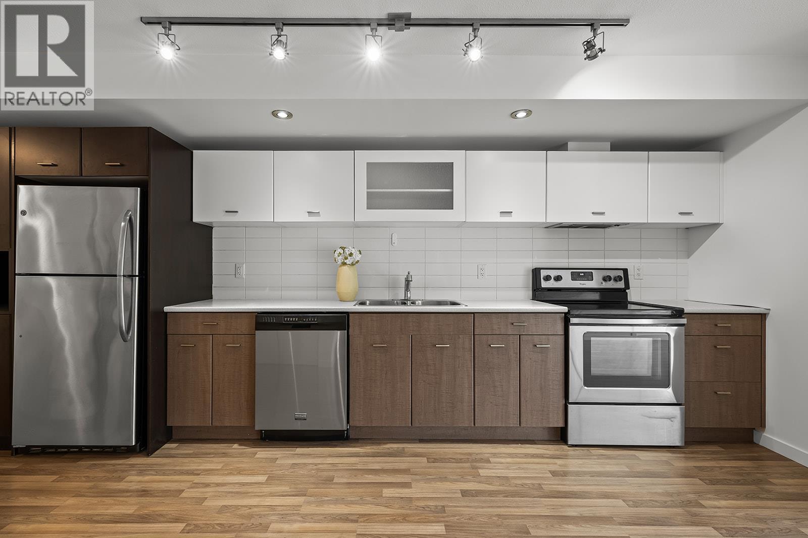 547 Yates Road Unit# 405