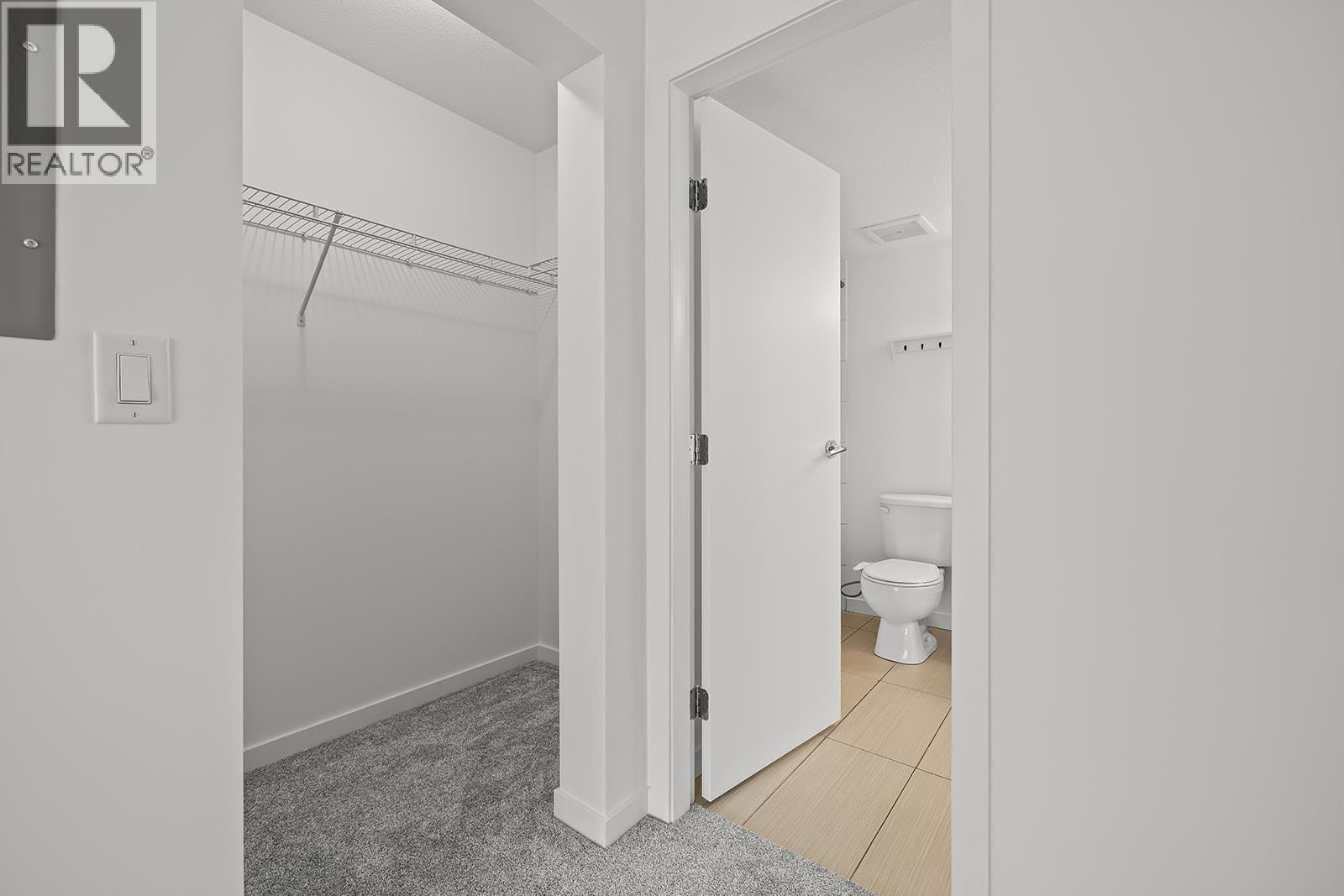 547 Yates Road Unit# 405