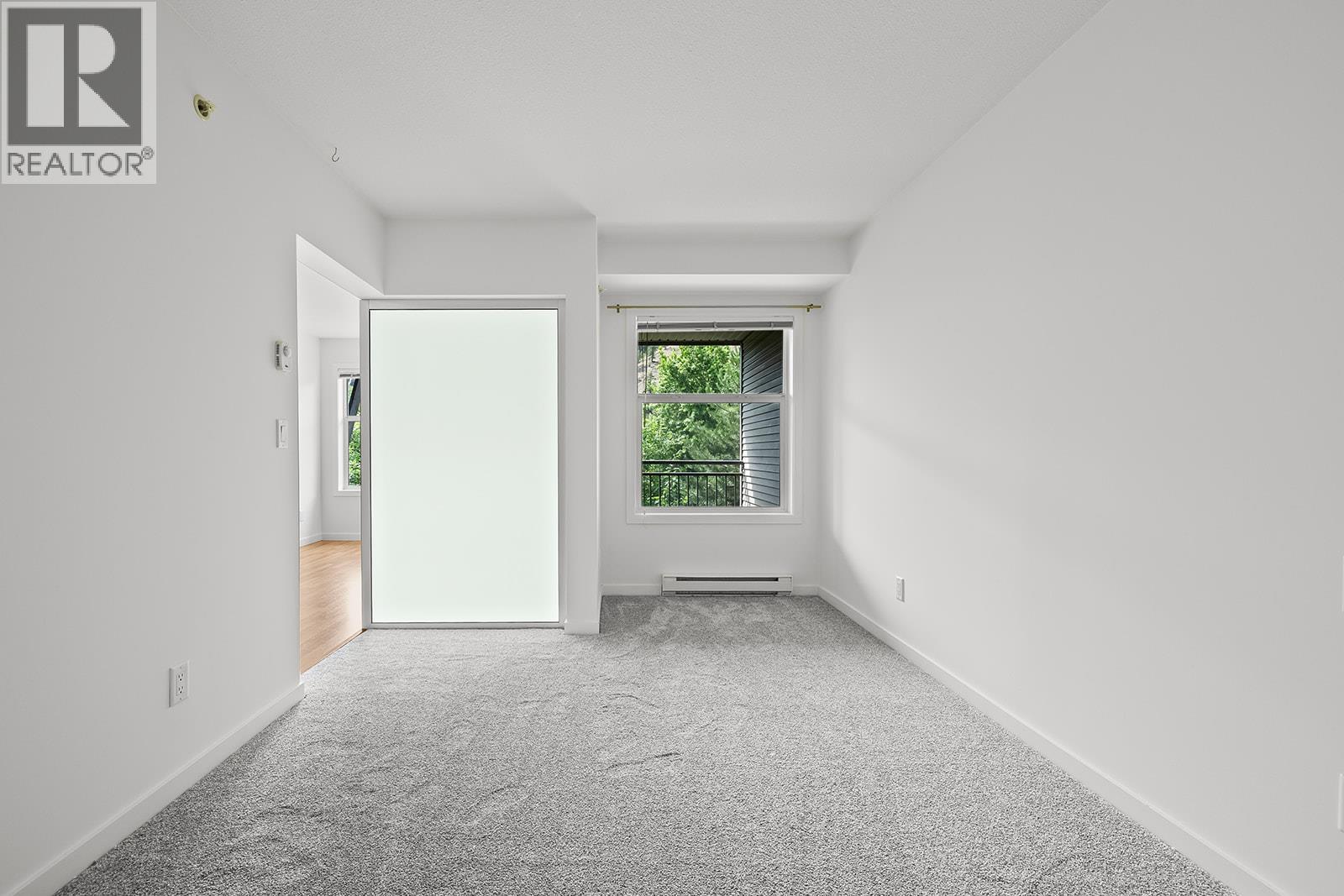 547 Yates Road Unit# 405