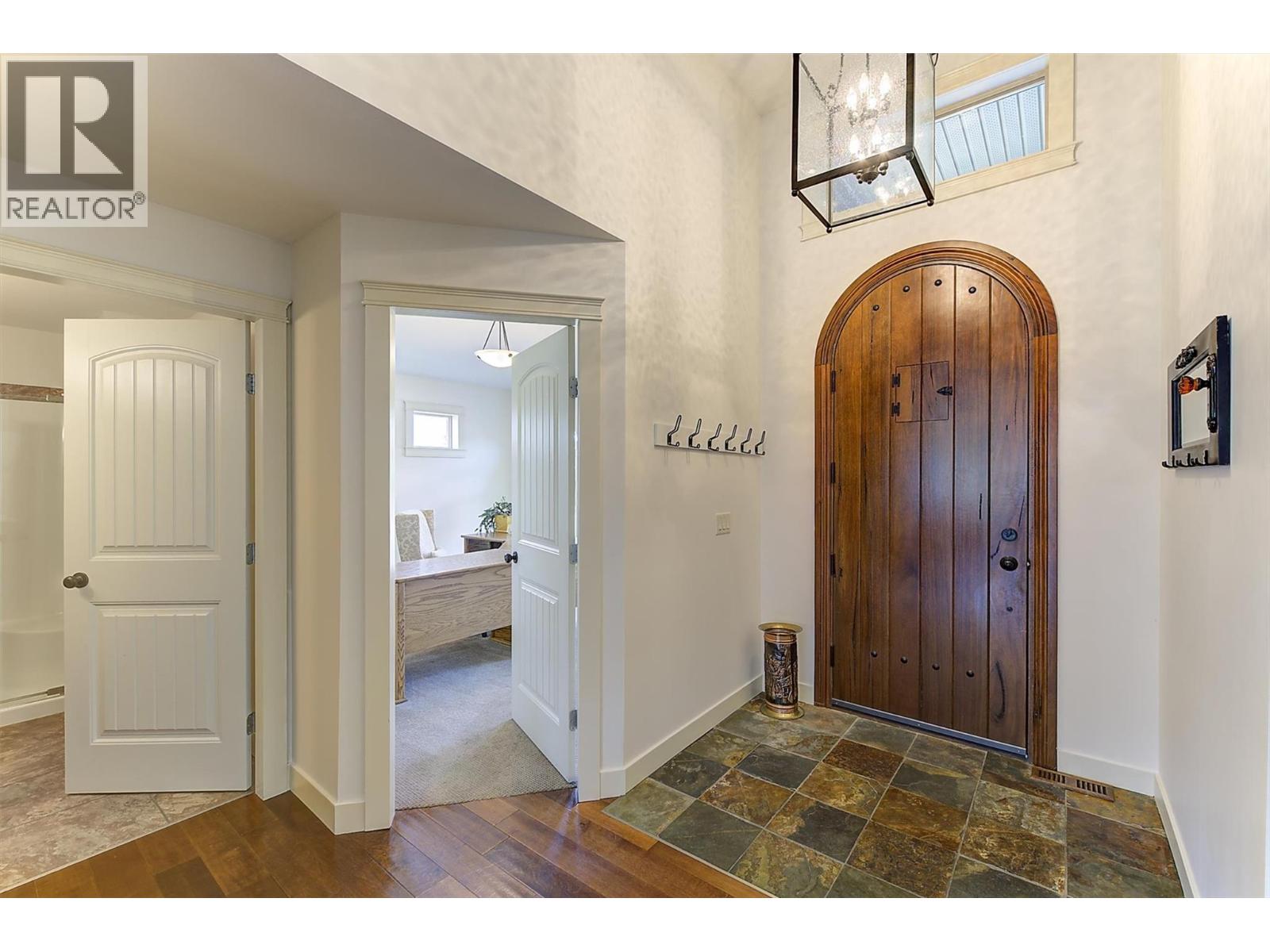 12931 East Ridge Drive