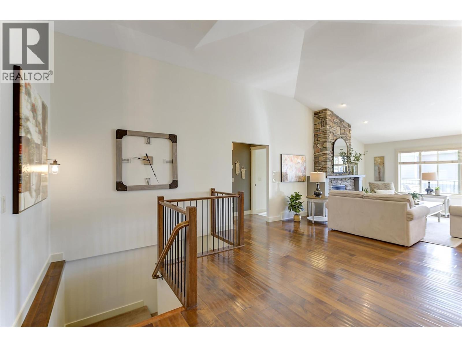 12931 East Ridge Drive