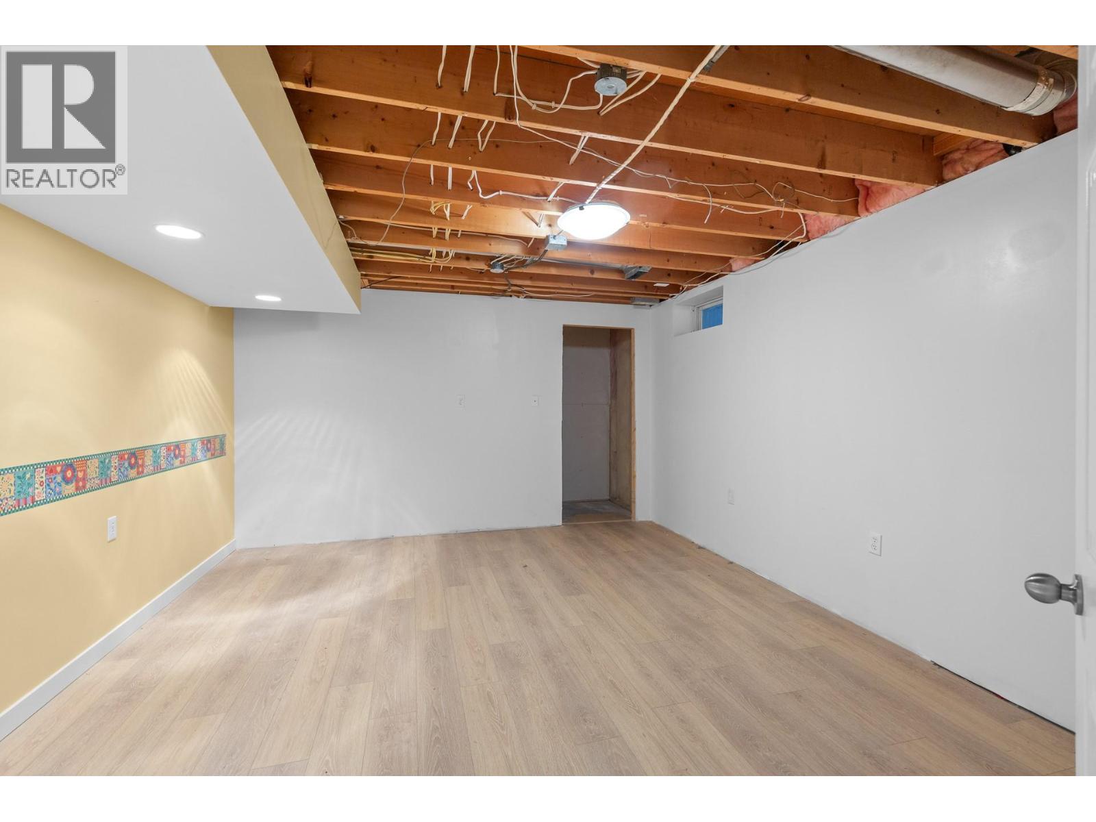 975 Neptune Road