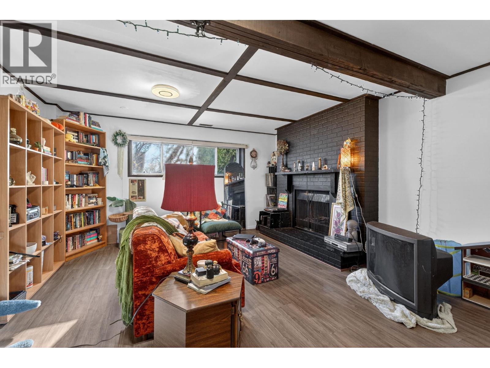 290 Pearson Road