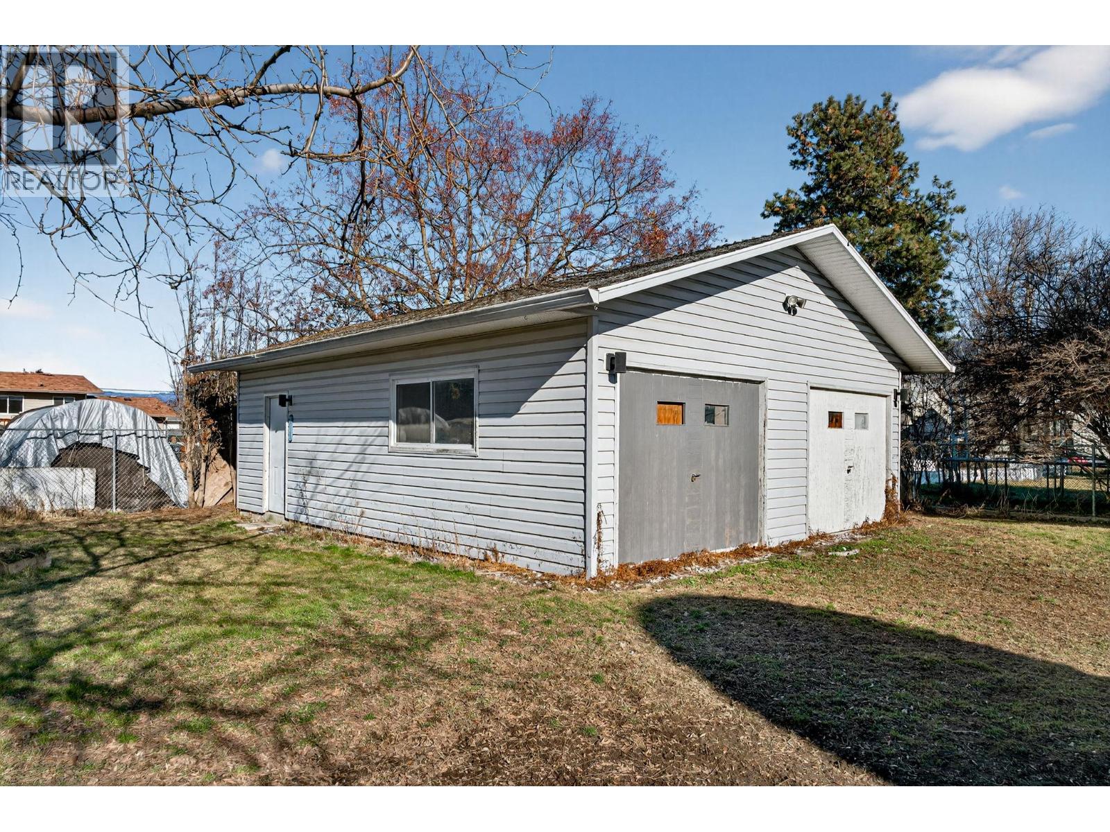 290 Pearson Road