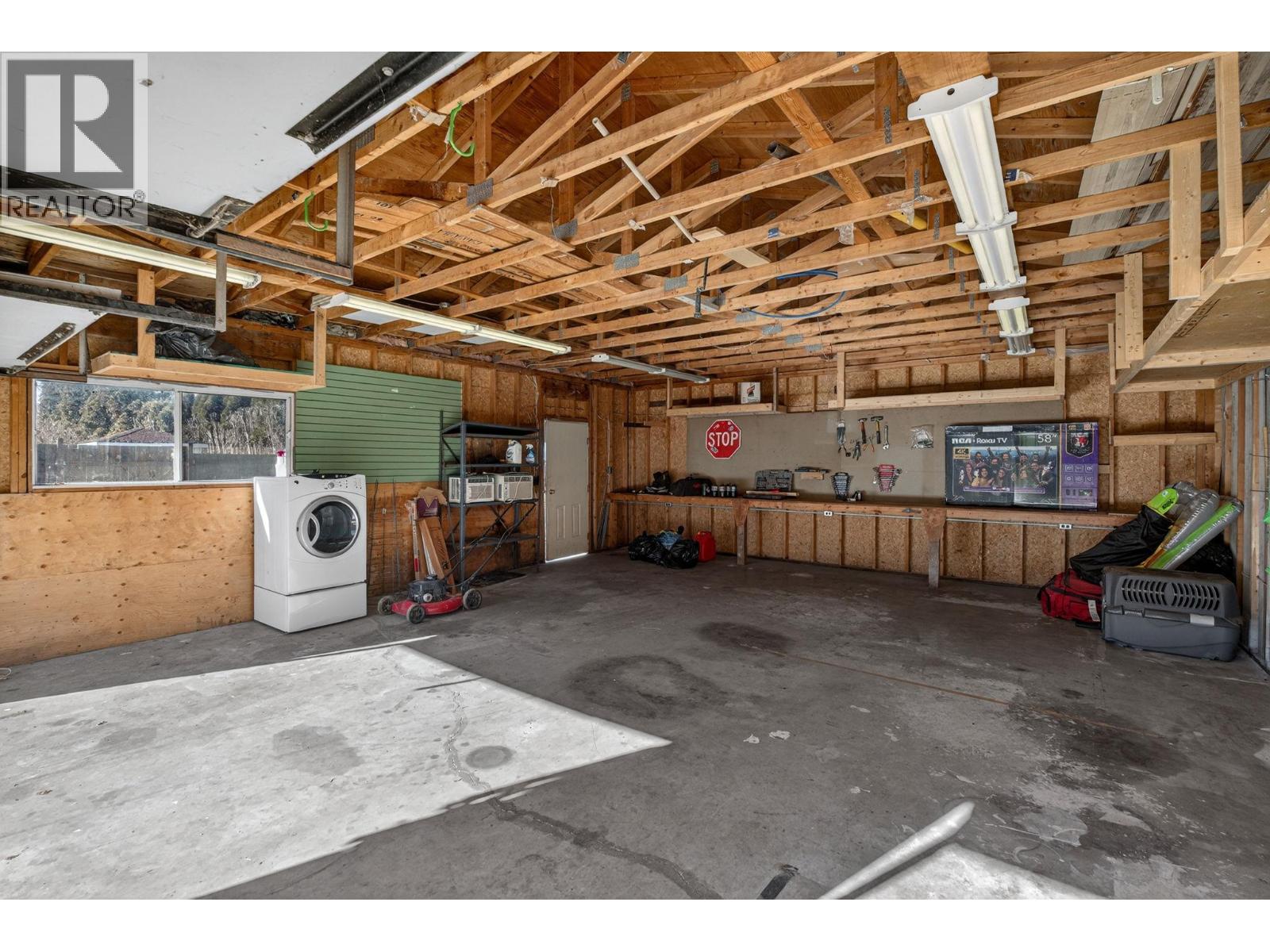 290 Pearson Road